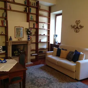 A Casa Di Zia Lola Rome